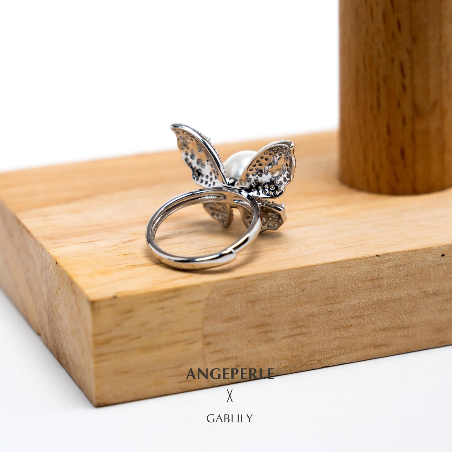 Gablily Butterfly Pearl Ring: 9-10mm Freshwater S925 Silver (TSSLF32)