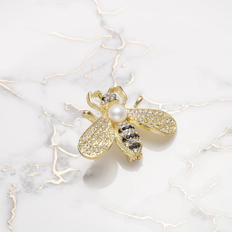 Bee Pearl Brooch Welfare Products：6-8mm Freshwater Alloy (TSBJ2201)