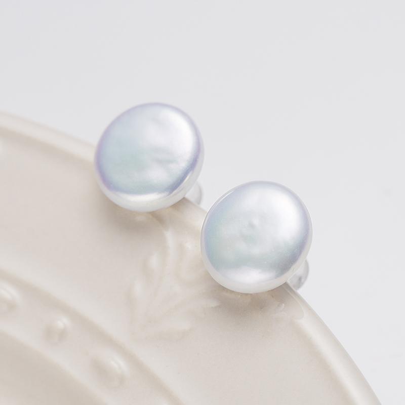 Peace Button Freshwater Pearl Earrings：11-12mm Freshwater S925 Silver (zpjcy049)