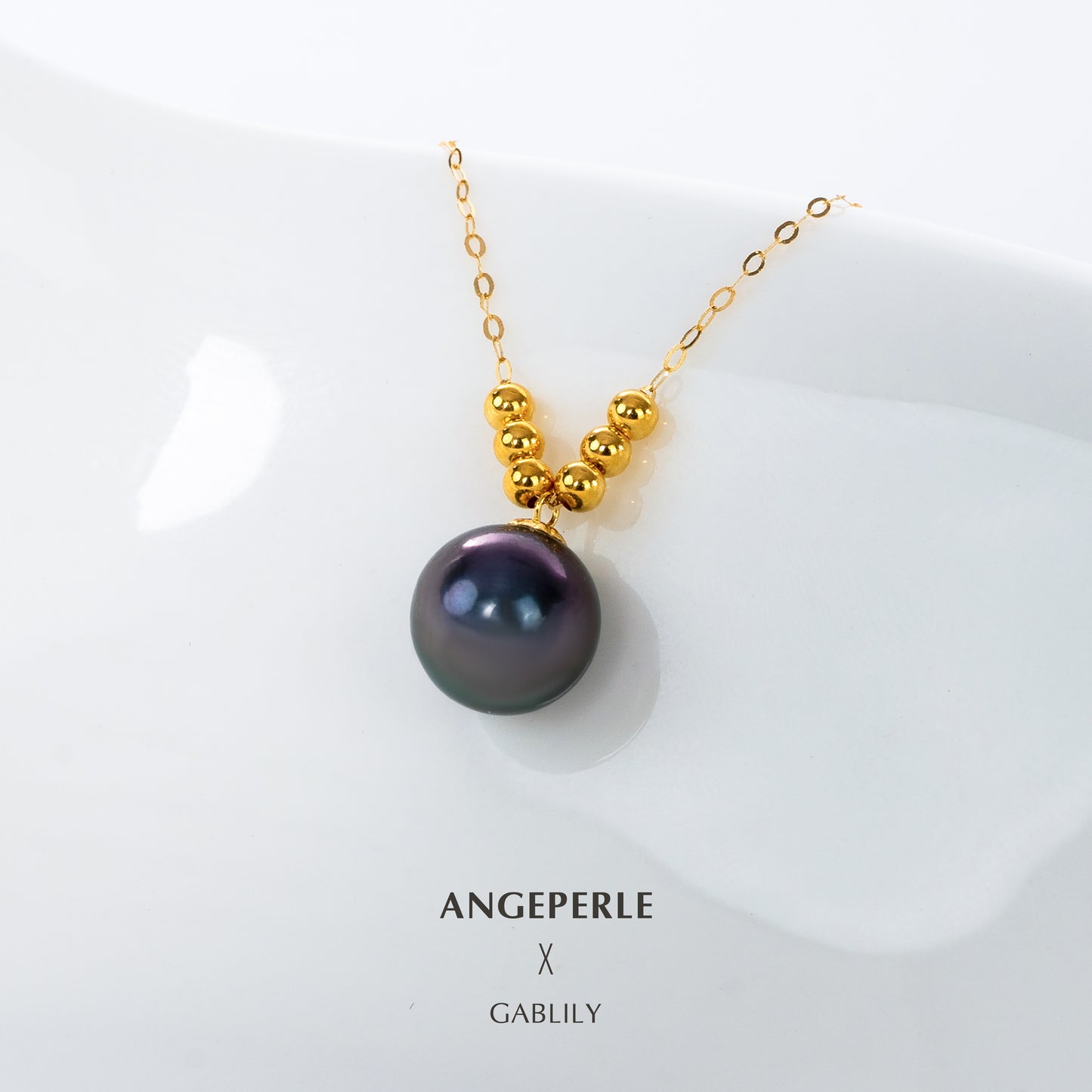 9-10mm Black Tahitian Pearl 18K Gold Solitaire Pendant by ANGEPERLE