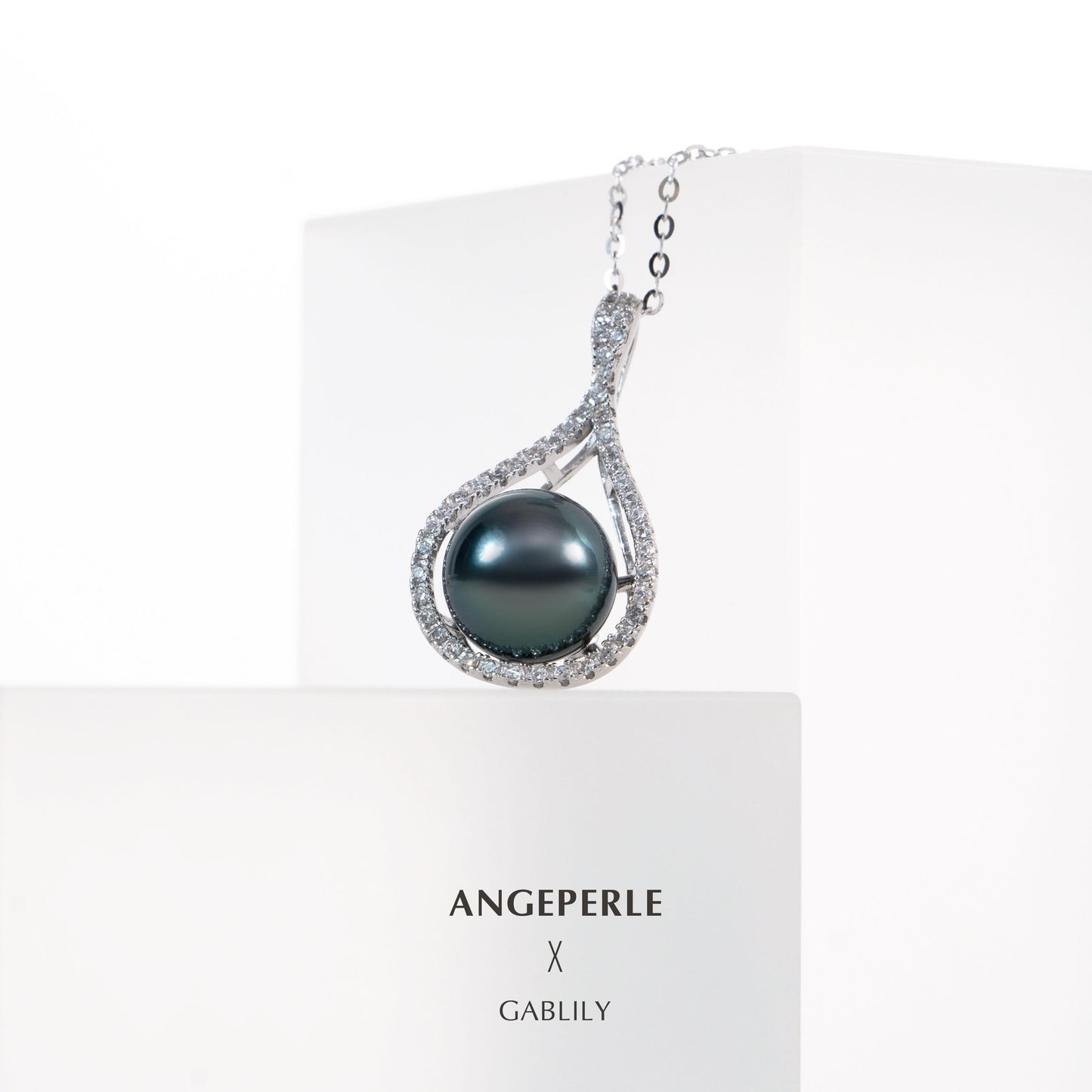 Mermaid's Tears Tahitian Pearl Pendant: 9-10mm Seawater S925 Silver (TSJCY736)